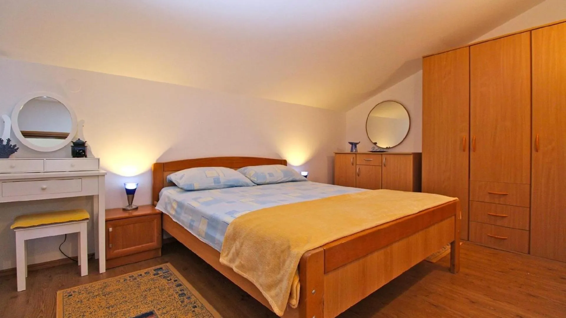 Apartment Ferienwohnung Fuer 4 Personen Ca 37 Qm In Vinkuran, Istrien Istrische Riviera